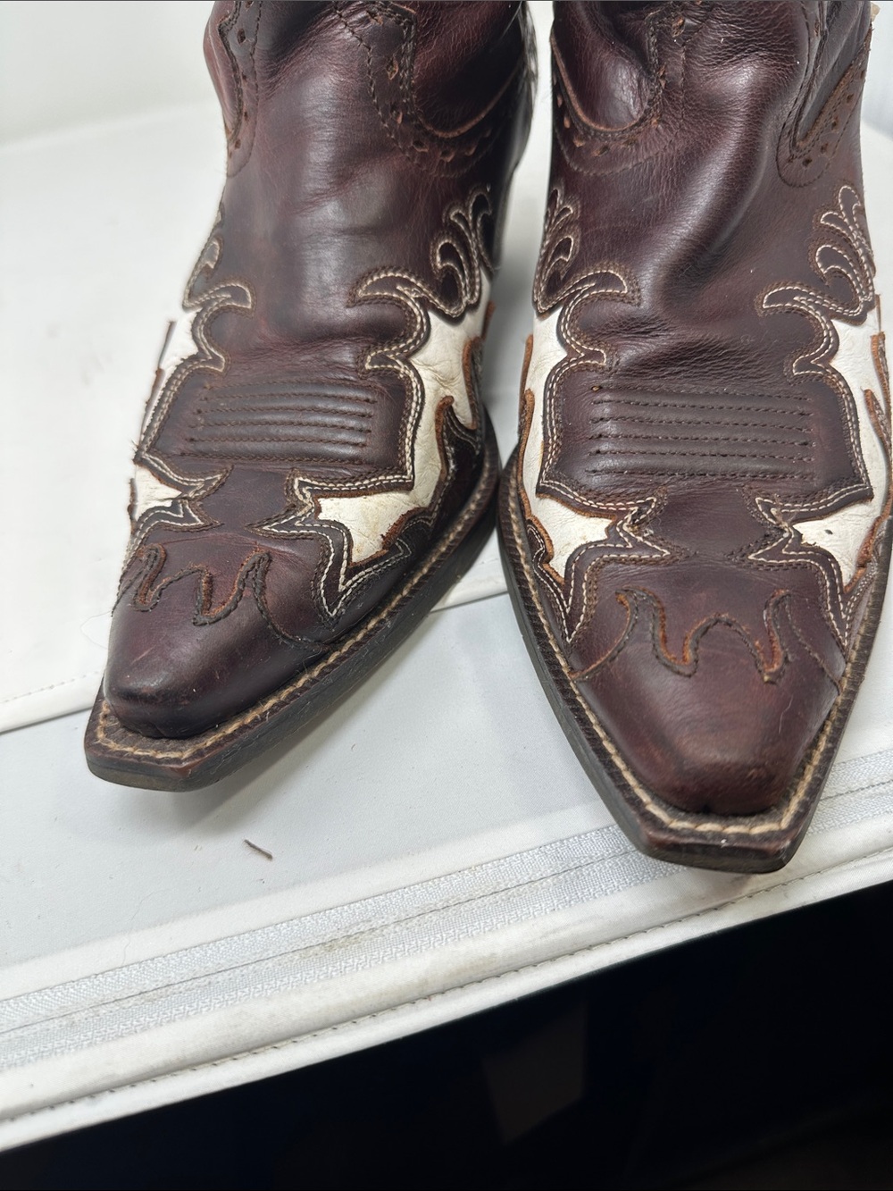 Ariat Boots Size 9B - Picture 11 of 11